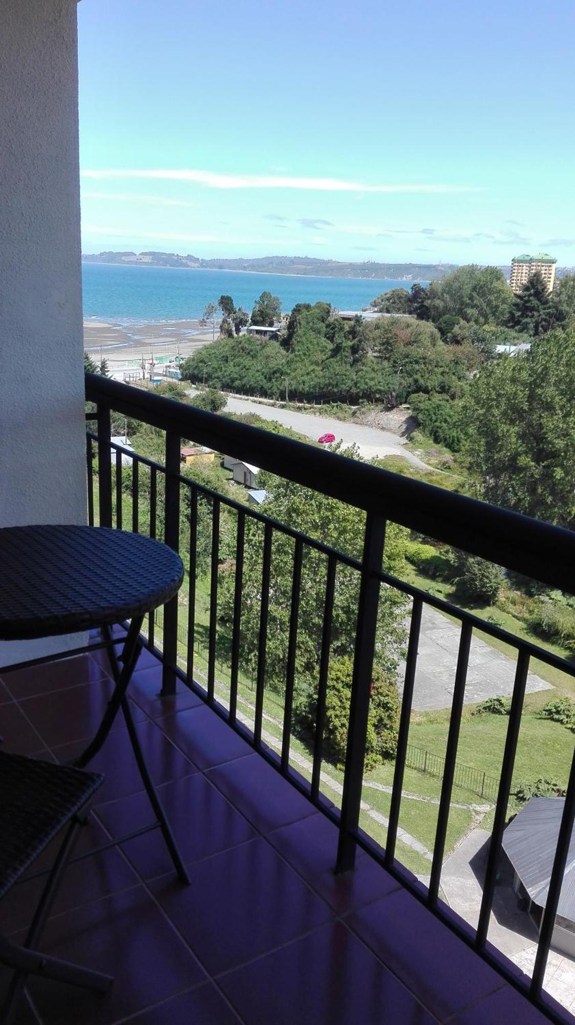 Apartamento Confortable Depto Vista Al Mar Y Volcan- 5 Min Del Centro